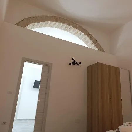 Apartman Mira *