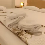 Mira Bari